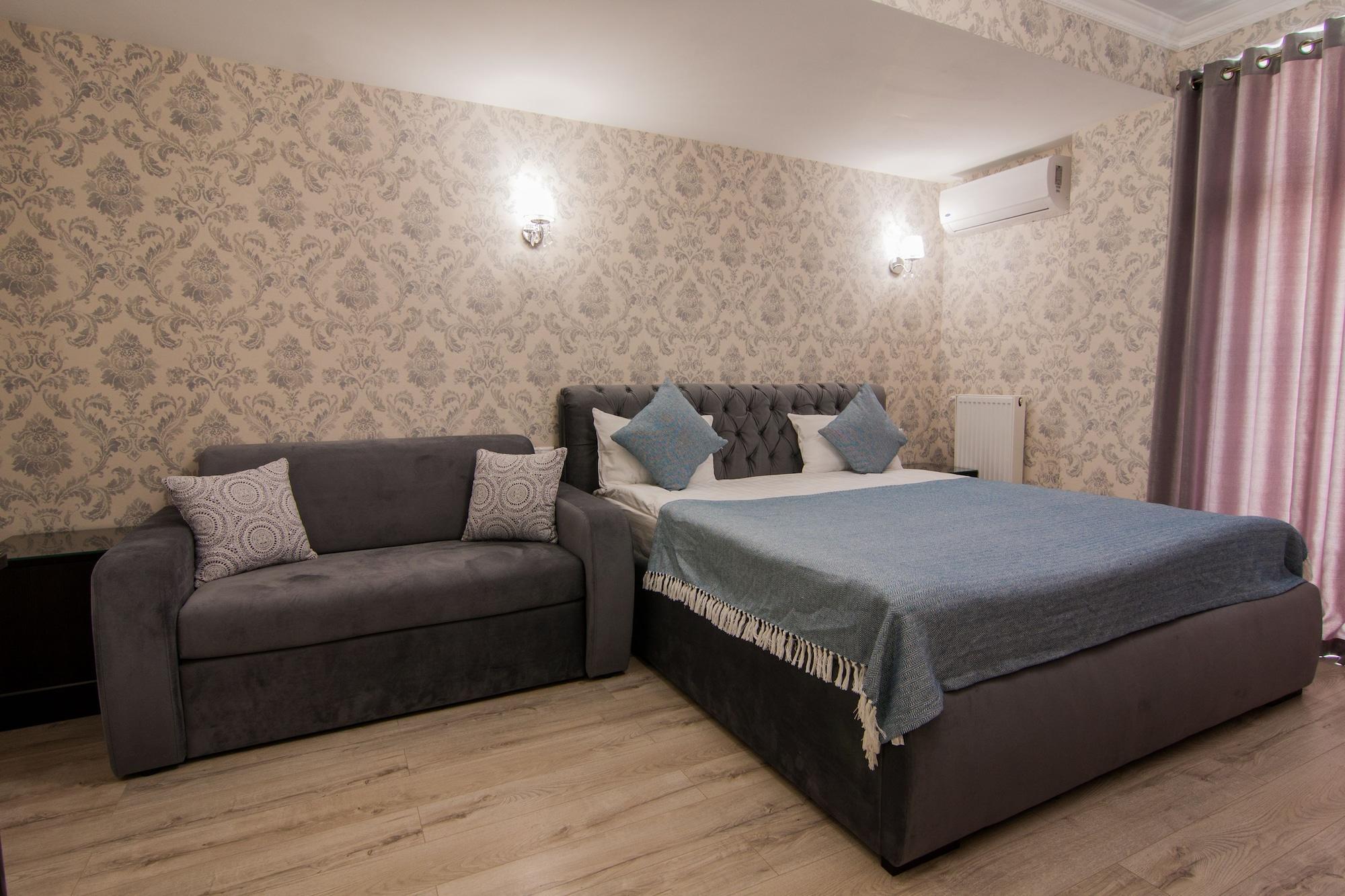 Klassik Hotel Chisinau Bagian luar foto